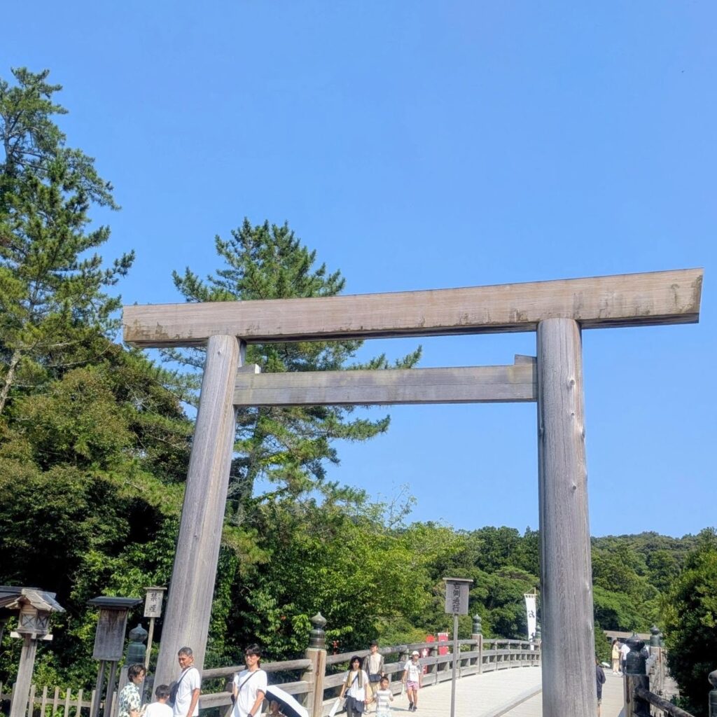 三重県での火葬車のメンテナンス待ち時間に伊勢神宮にお参りしてきました。